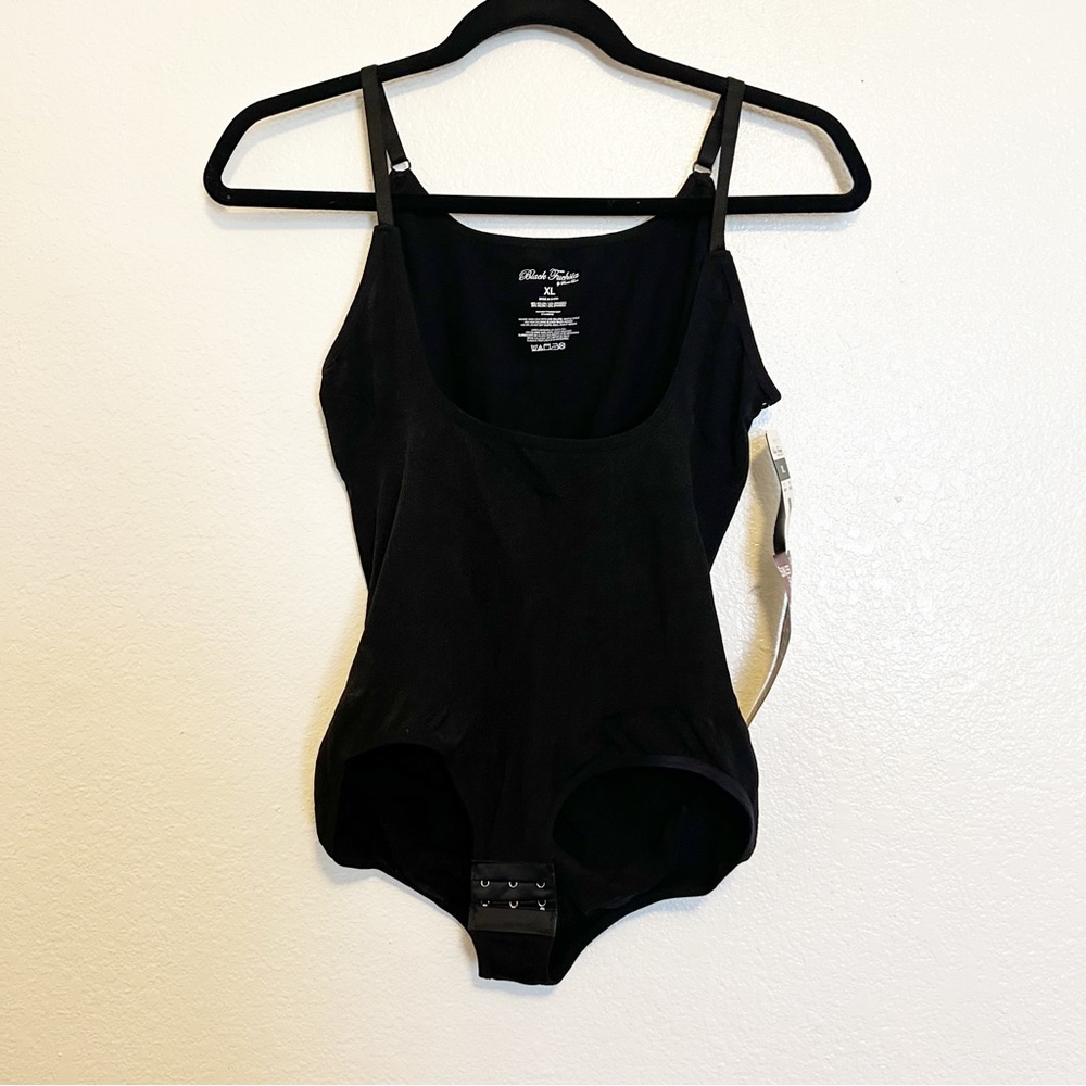 NEW NORDSTROM BLACK FUCHSIA Seamless Shapewear Black Size XL Shaping Bodysuit